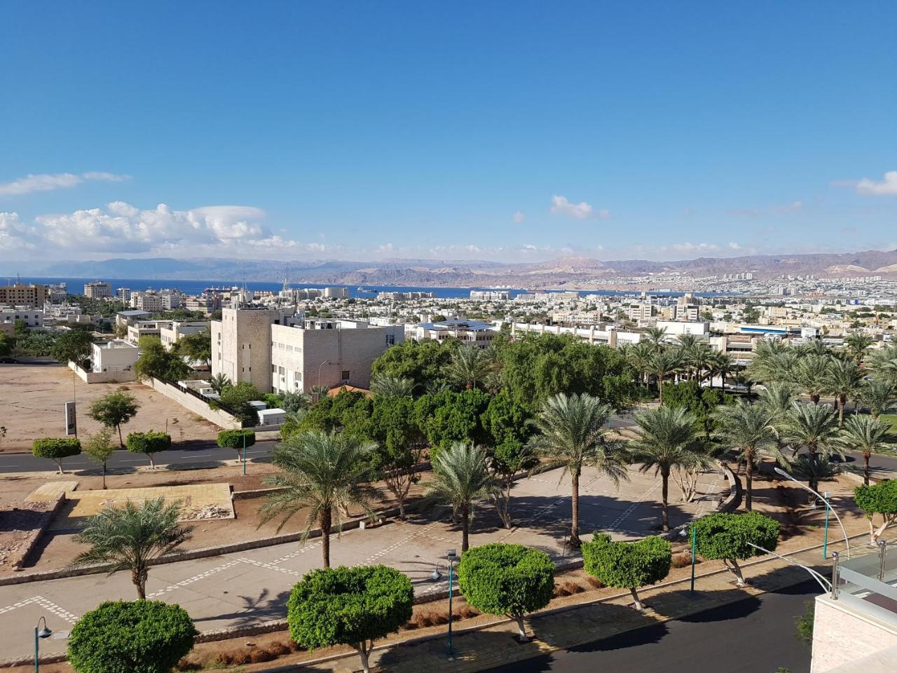 Al Jawad Suites Акаба Экстерьер фото